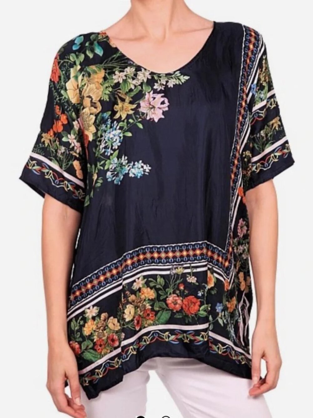 Johnny Was Mixed Floral Short Sleeve Blouse in Navy Size Medium